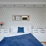 Apartmán Madarhegy With Garden Buda Side *